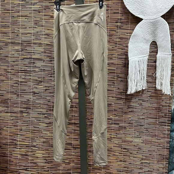 Adidas Women's Training Apparel Tights - Chalky Brown Size S - Picture 2 of 3